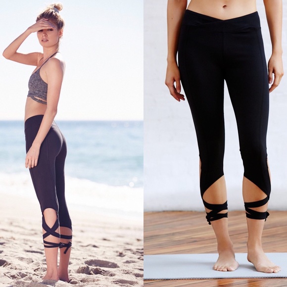 Free People Pants - FREE PEOPLE MOVEMENT turnout leggings sz M